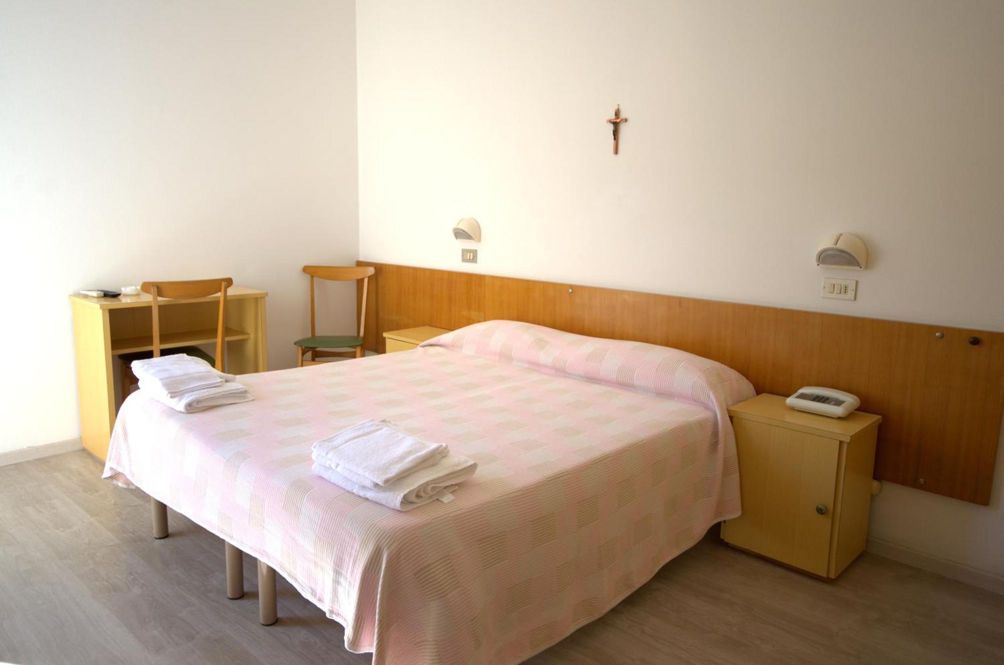 Hotel Villa Alberta B&B 切塞纳蒂科 客房 照片