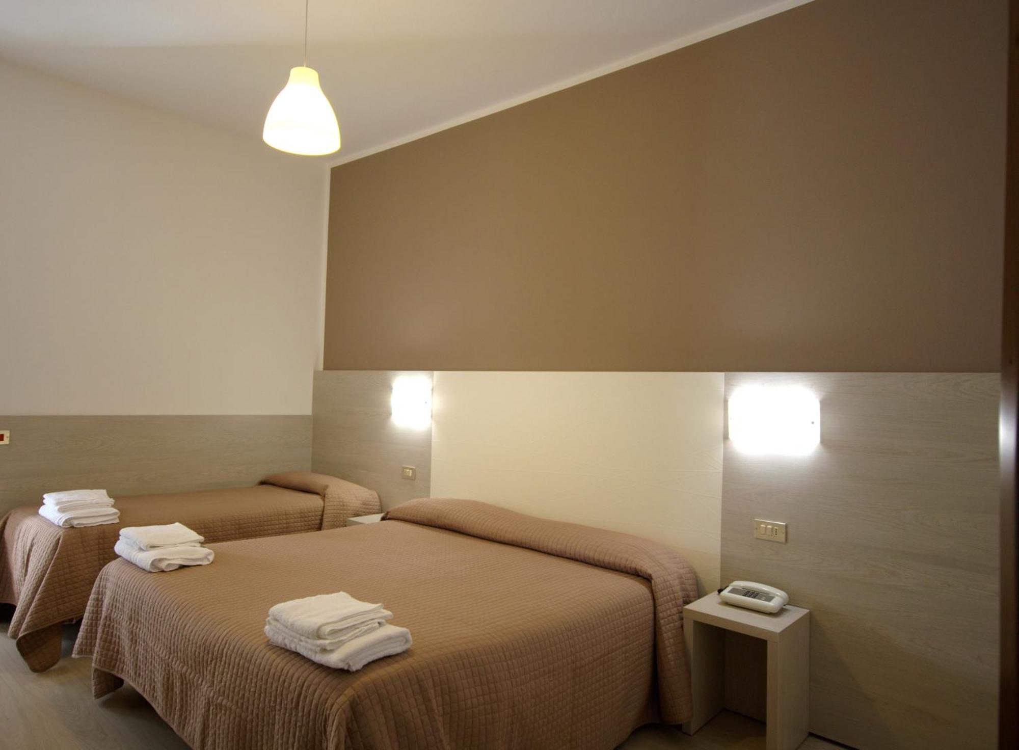 Hotel Villa Alberta B&B 切塞纳蒂科 客房 照片