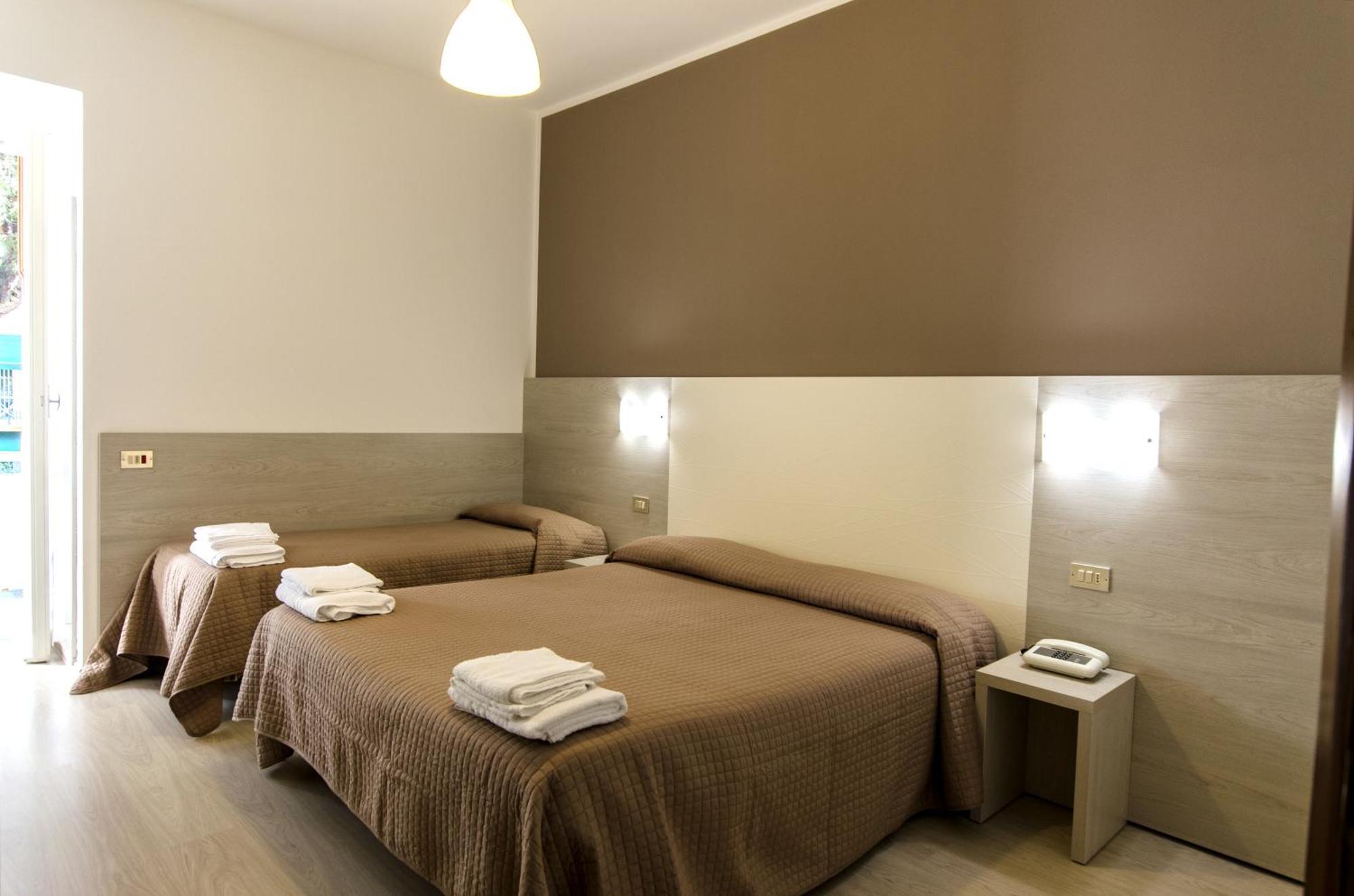 Hotel Villa Alberta B&B 切塞纳蒂科 客房 照片